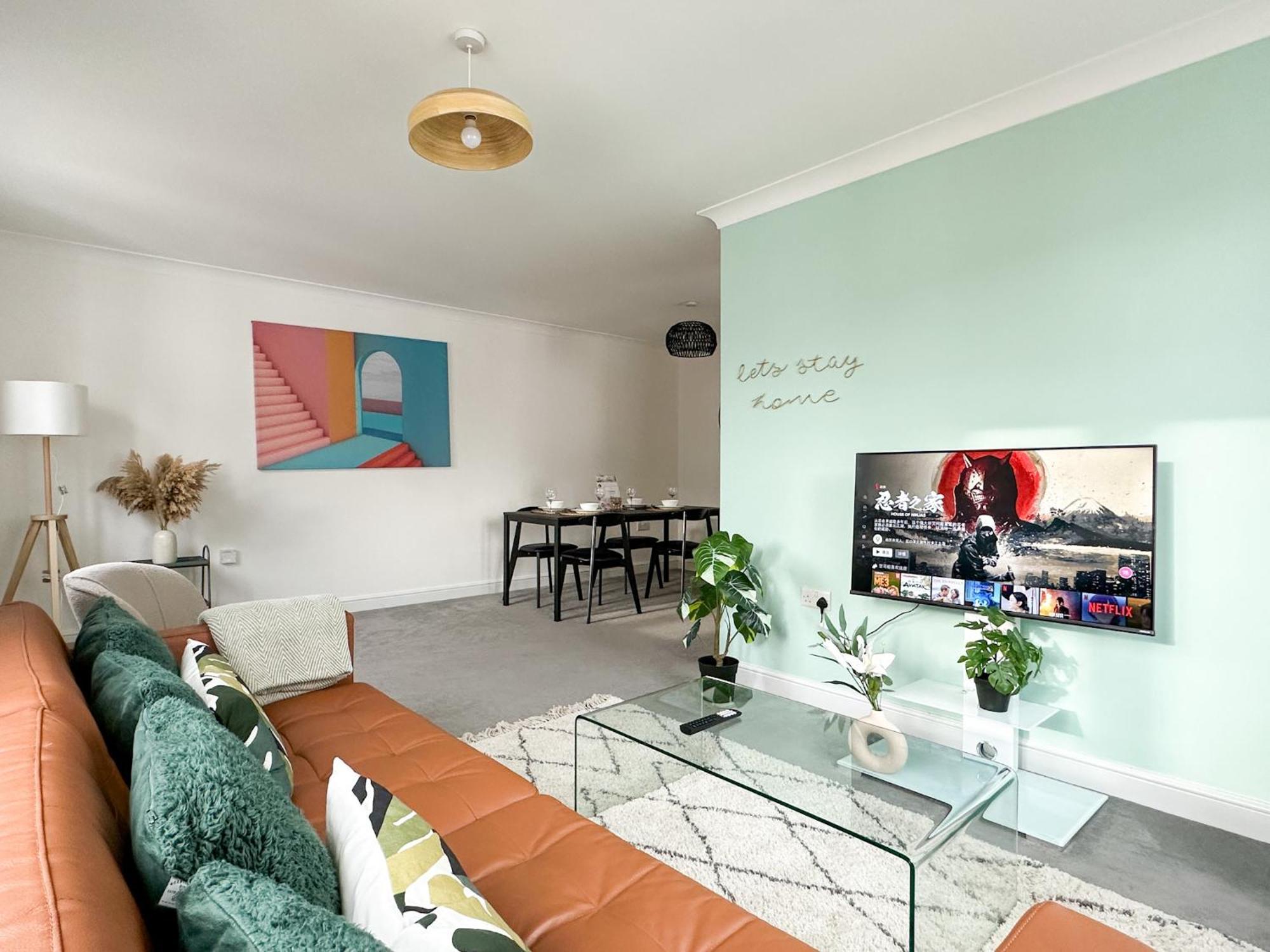 Luxury 2 Bedroom City Centre Apartment - Secure Parking - Amazing Location! Canterbury Exterior foto
